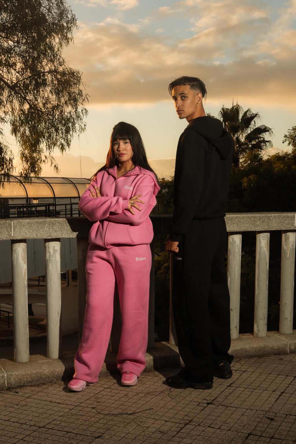 ENSEMBLE FIGHTER  ( PINK & BLACK )