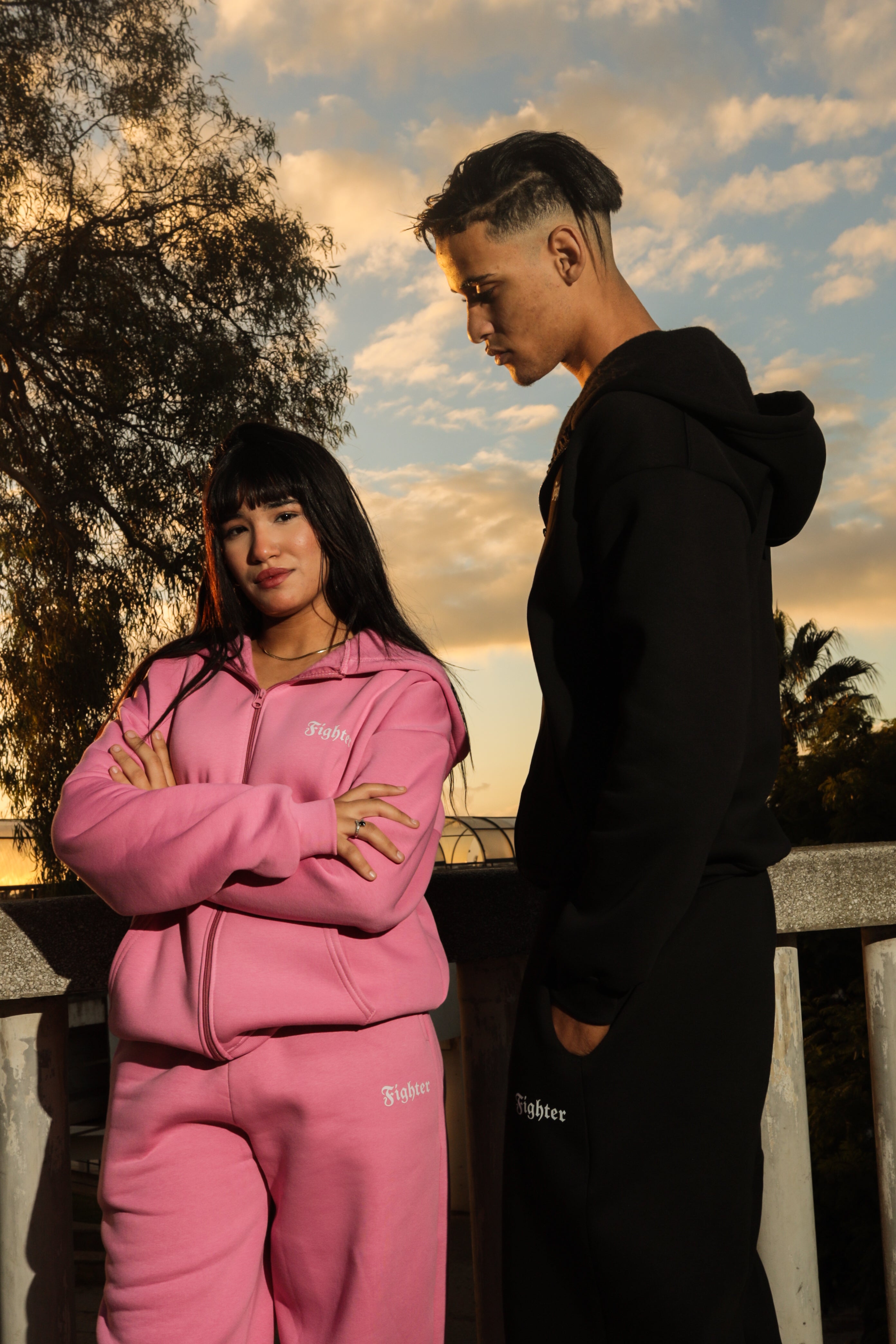 ENSEMBLE FIGHTER  ( PINK & BLACK )