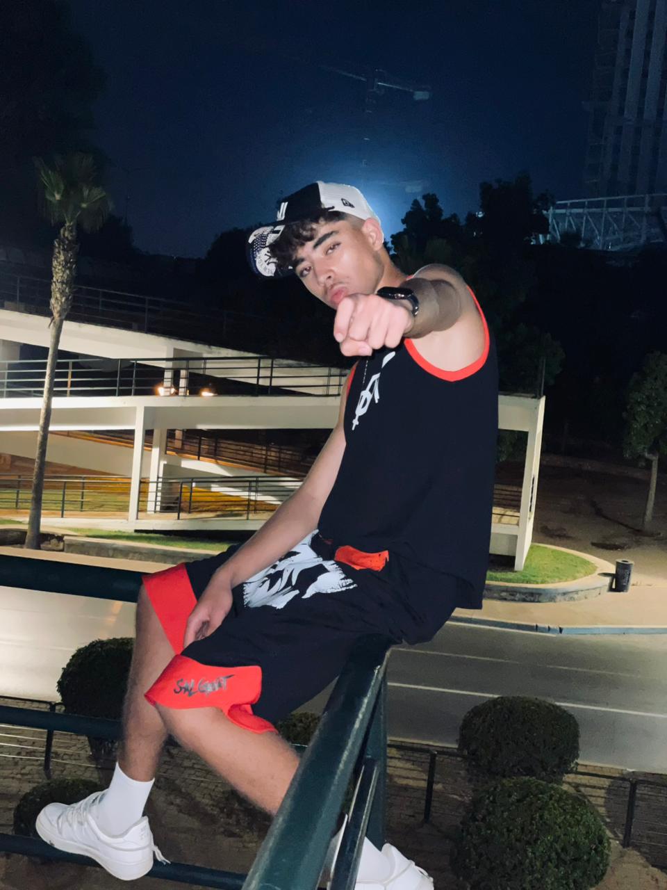 SALGOAT ENSEMBLE ELGRANDETOTO