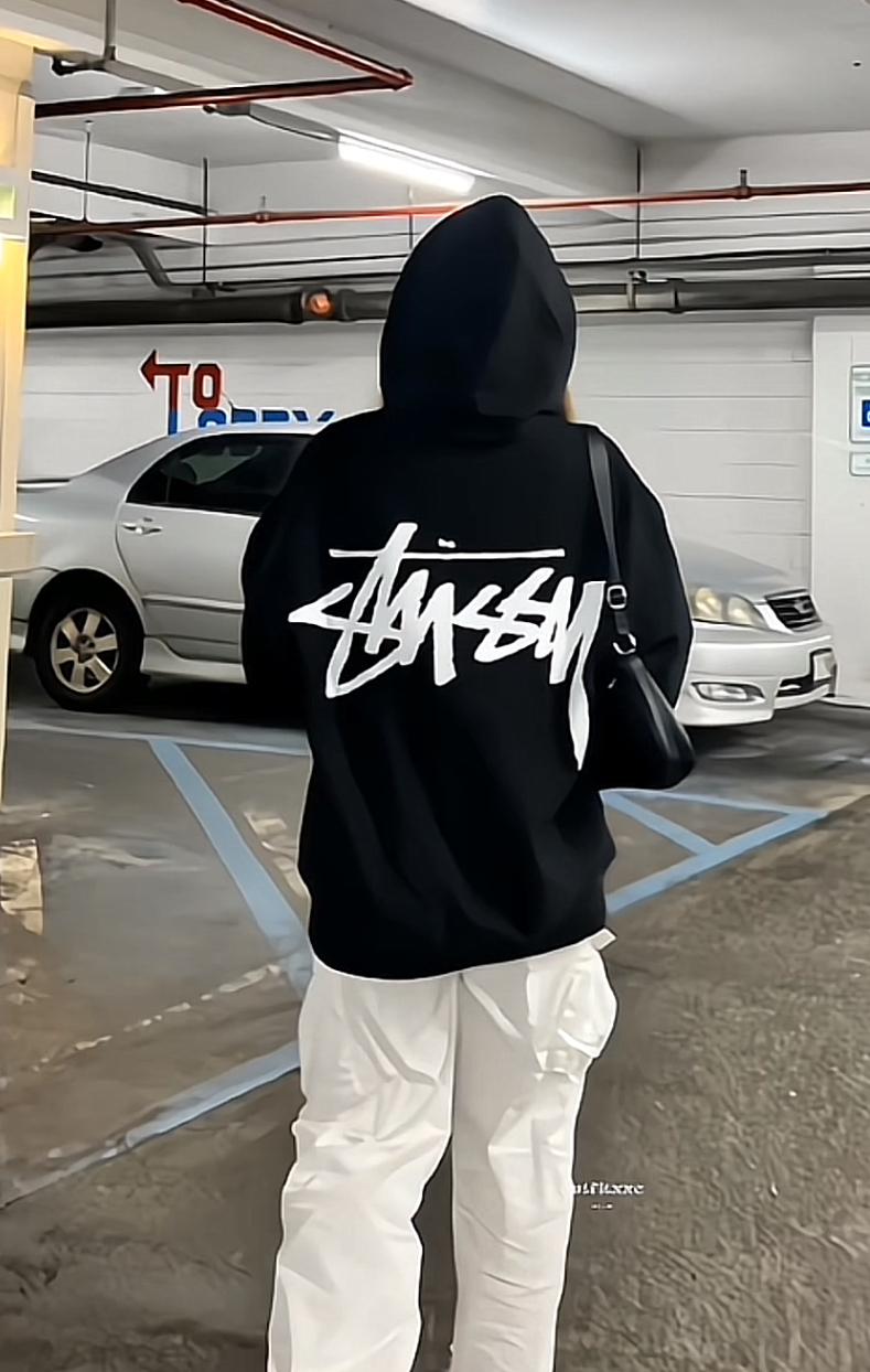 STUSSY HOODIE